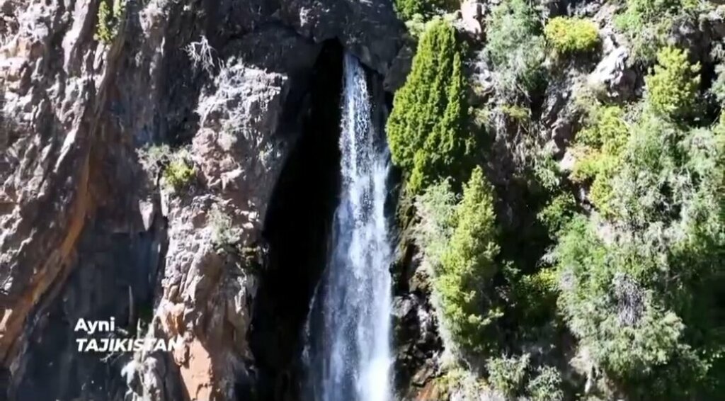 Waterfall Waterfall, Sughd Province, photo