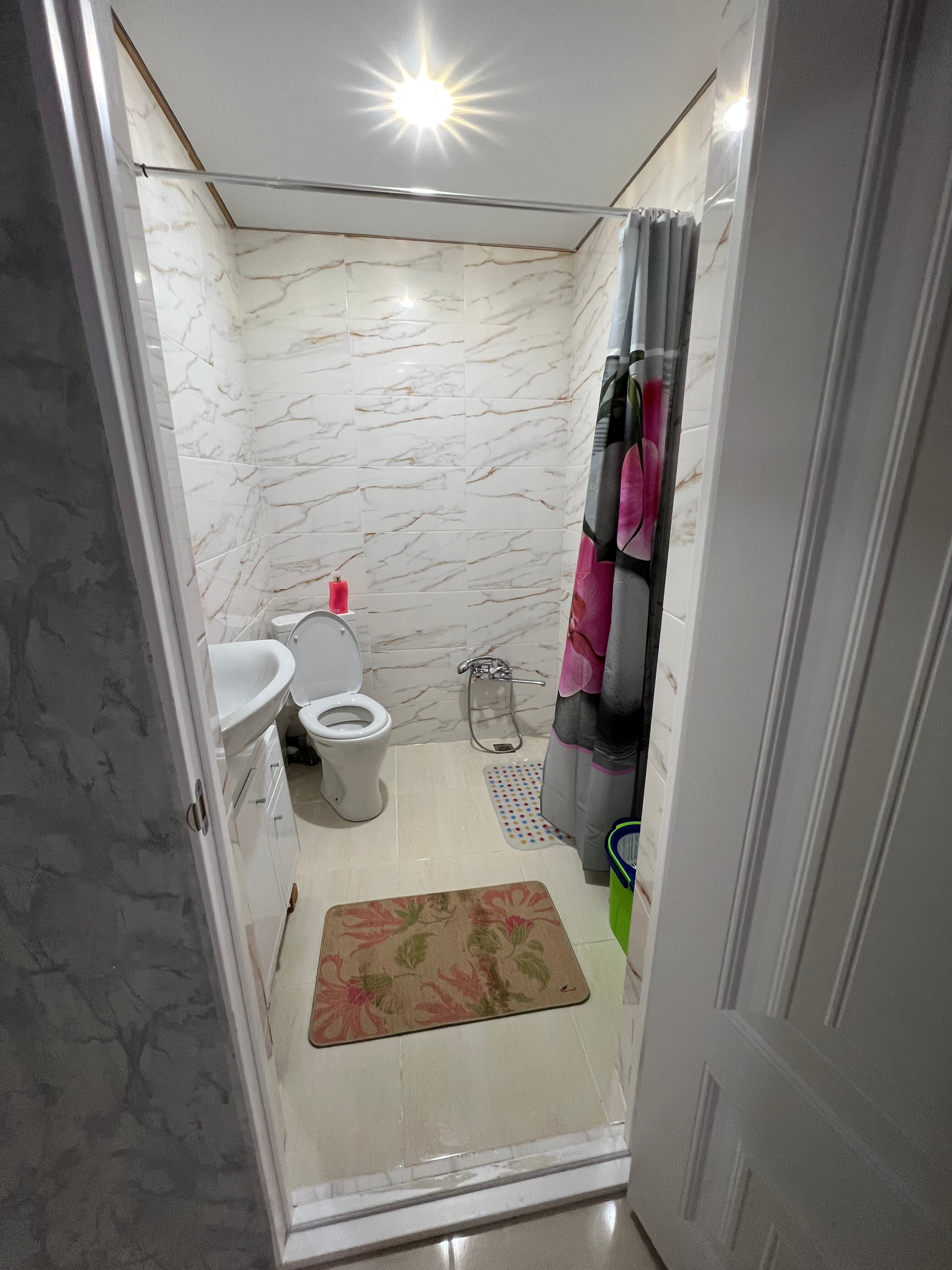 Фото У водопада Тобот