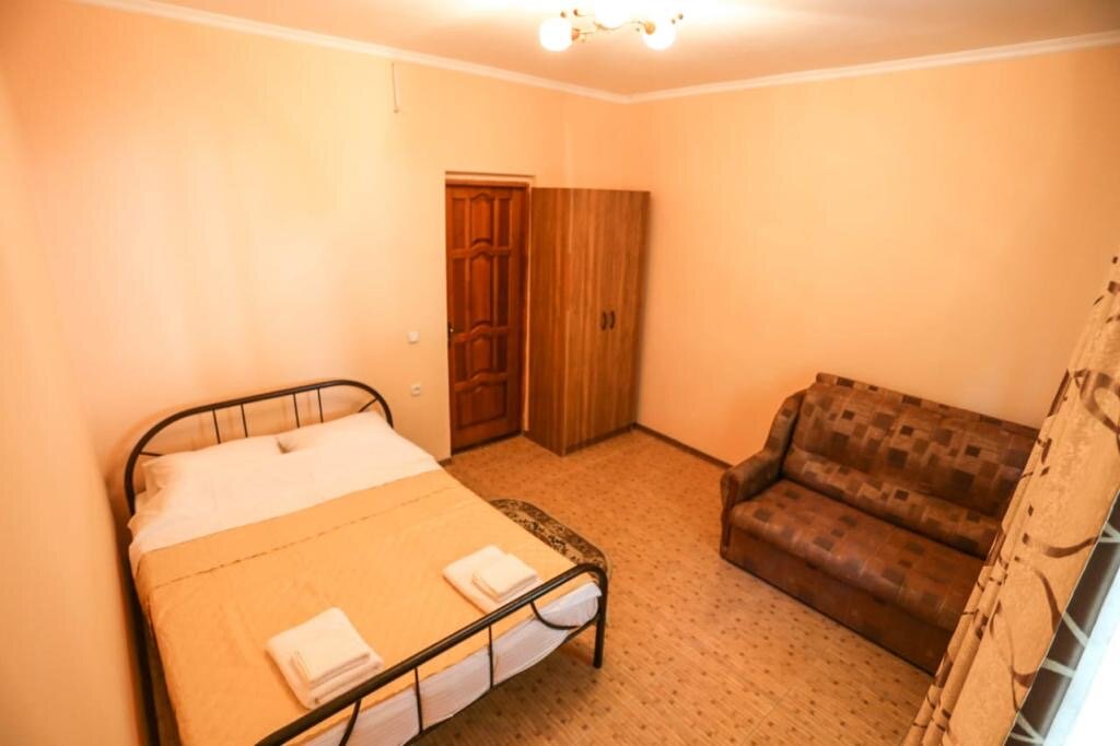 Фото Мини-отель Пантера