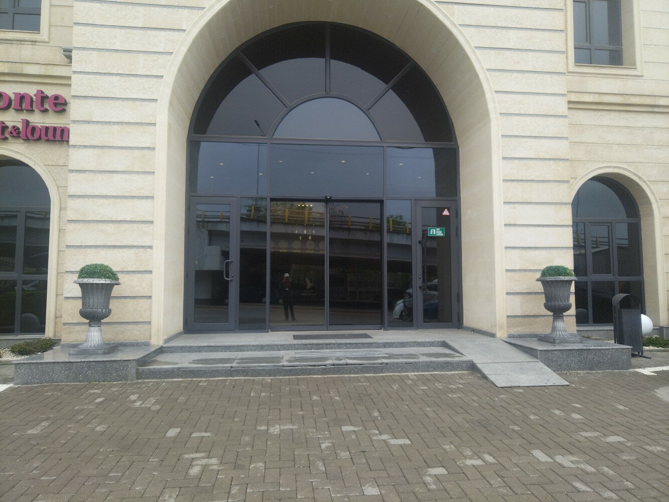 Фото East Palace Hotel