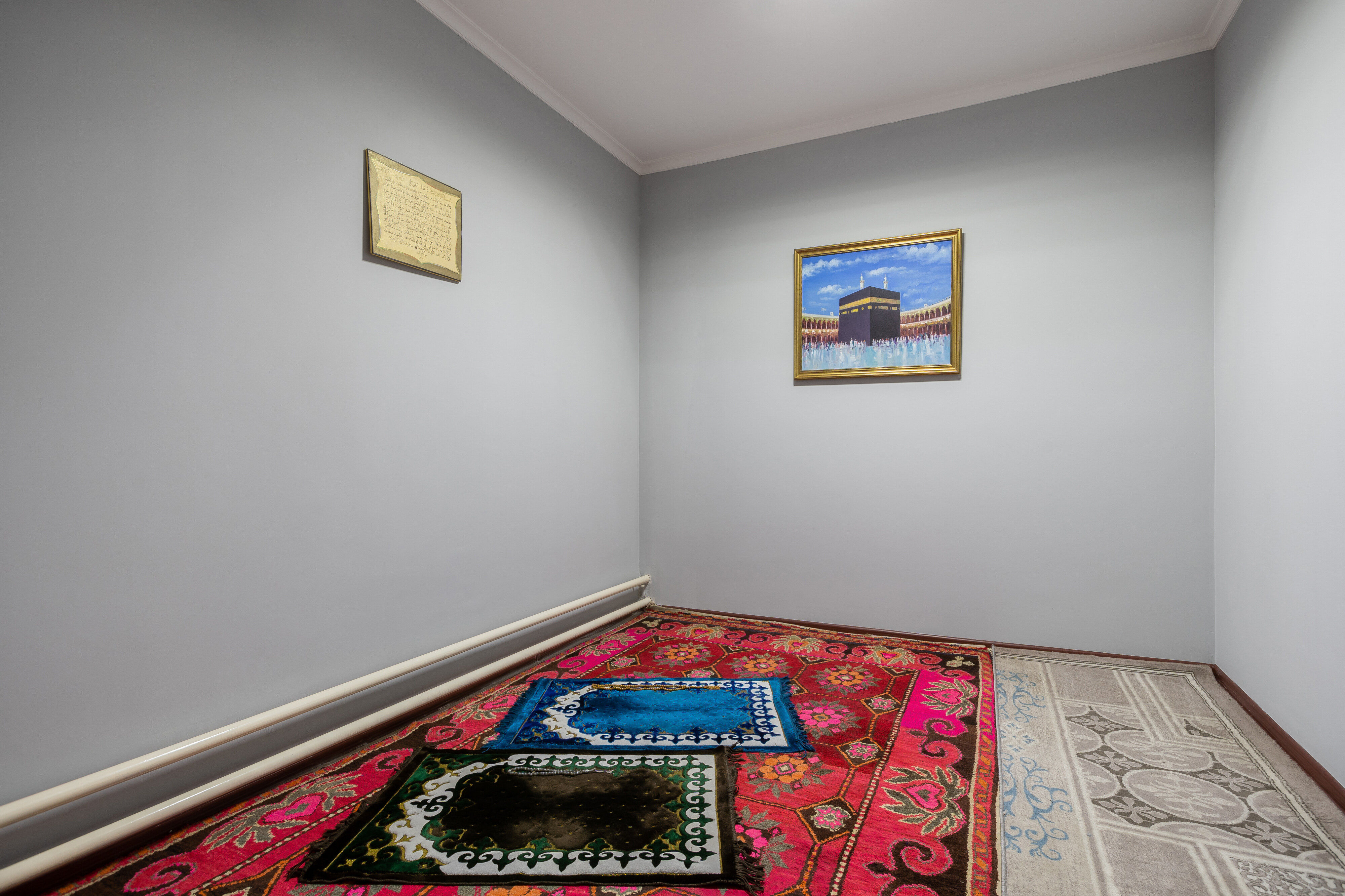 Фото Soluxe Bishkek Hotel