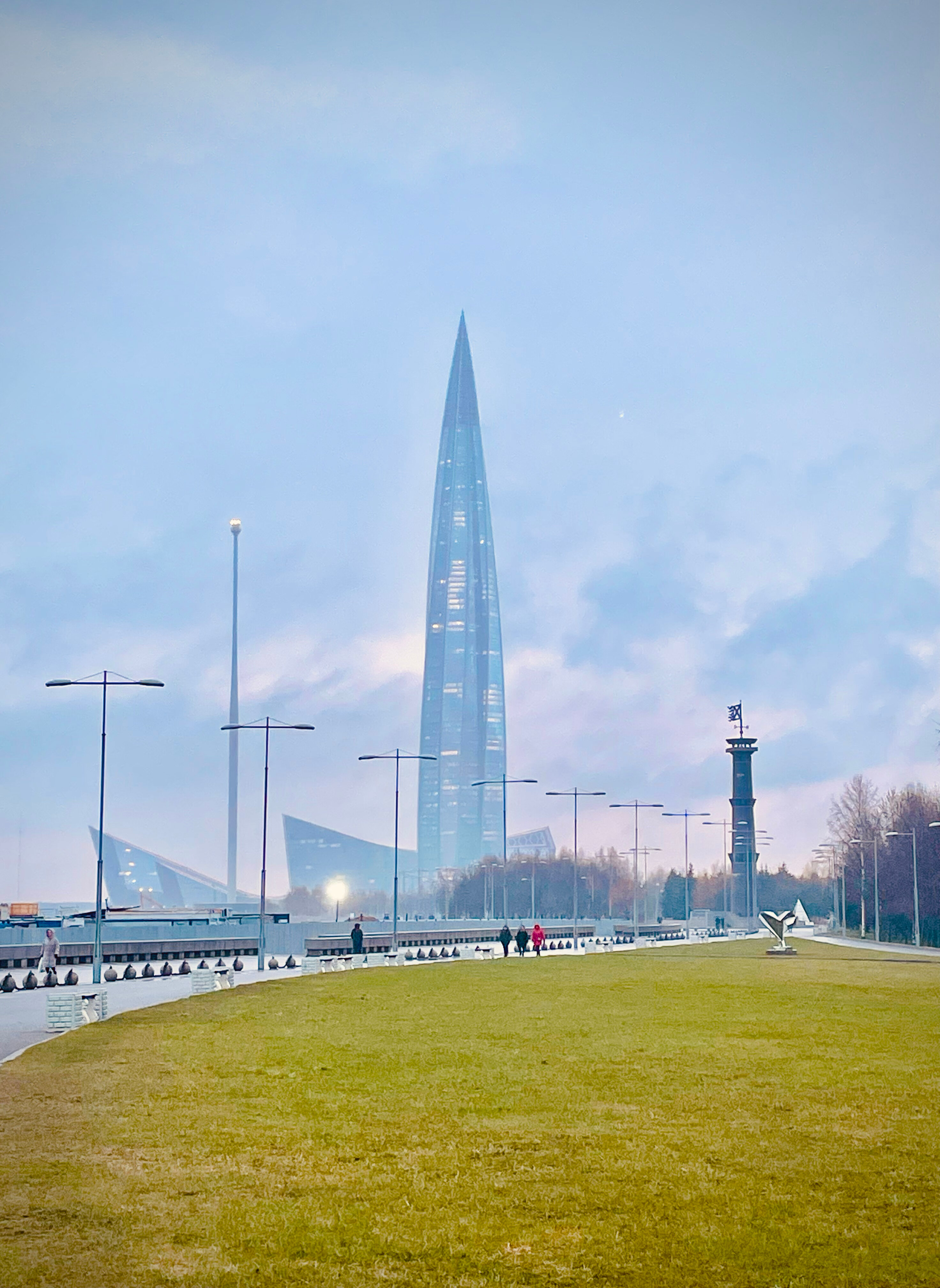 Фото Lahta Plaza