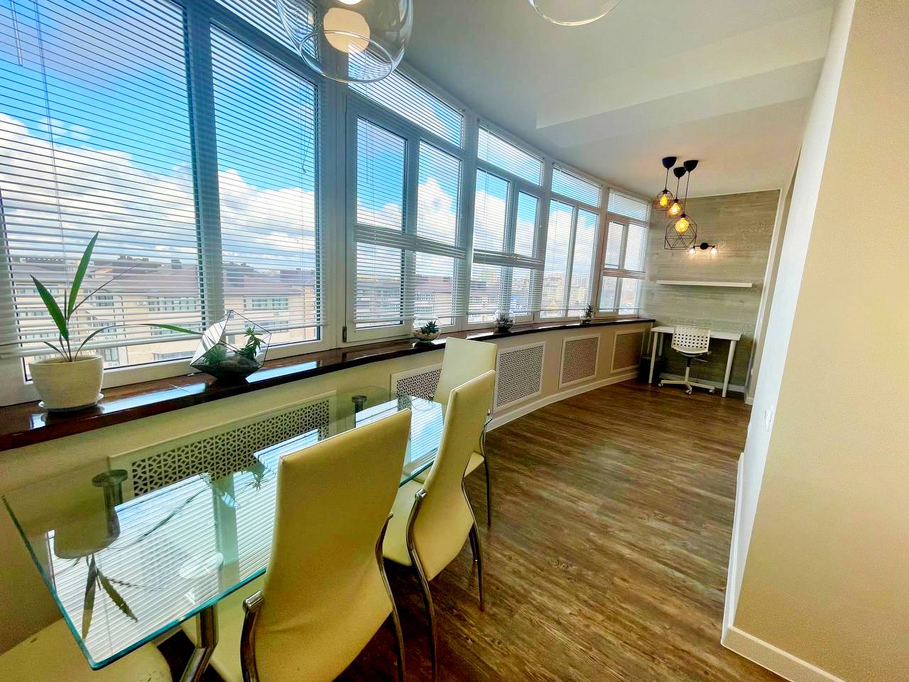 Фото 3-х Комнатные 2-х Уровневые Апартаменты