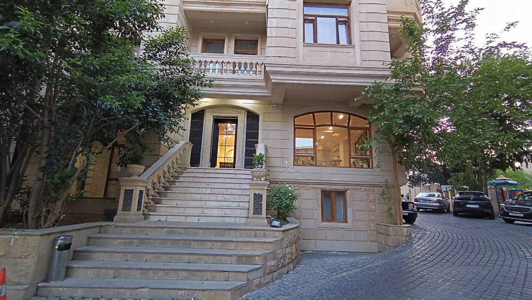 Фото Dastan Baku Hotel