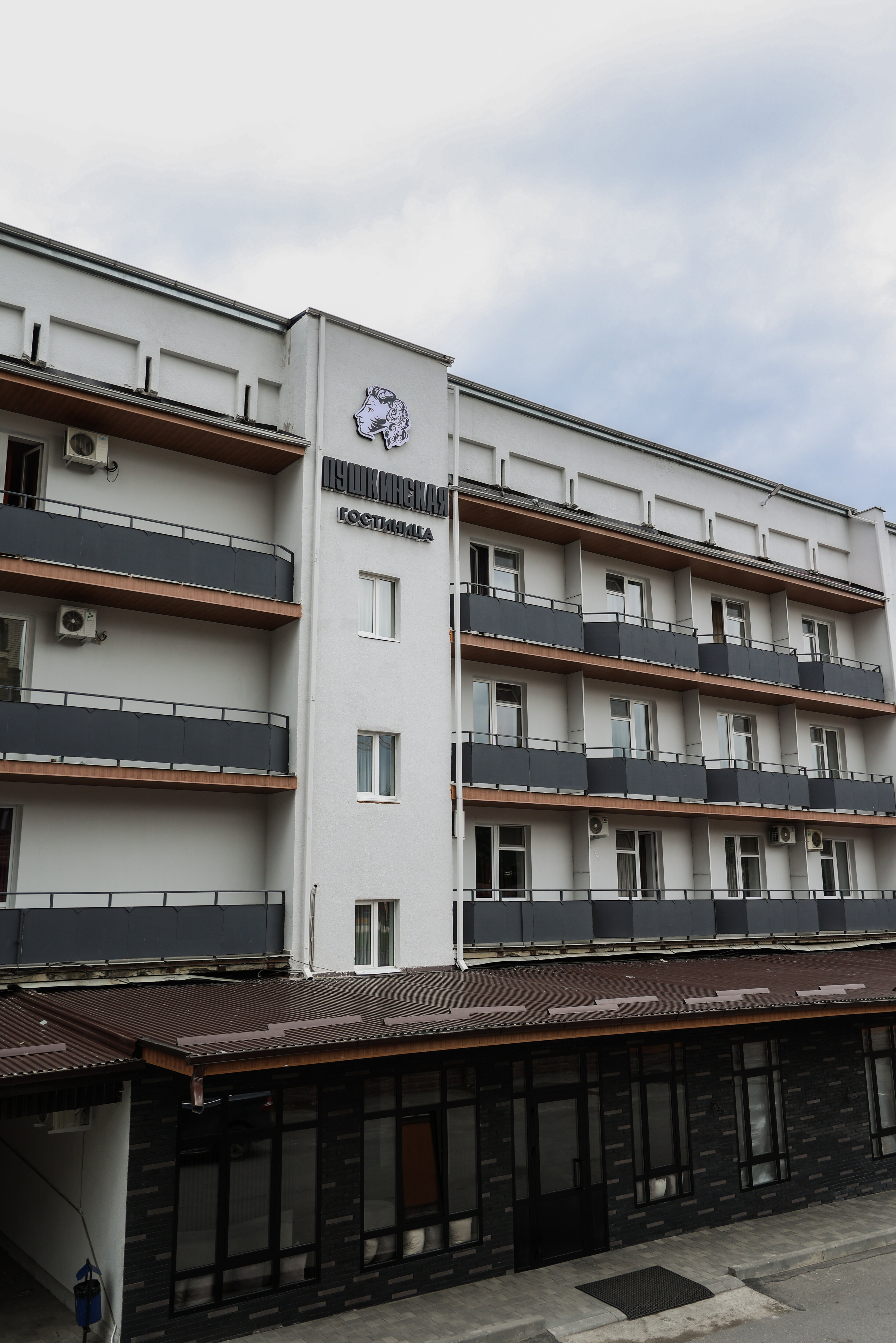 Фото отеля 1