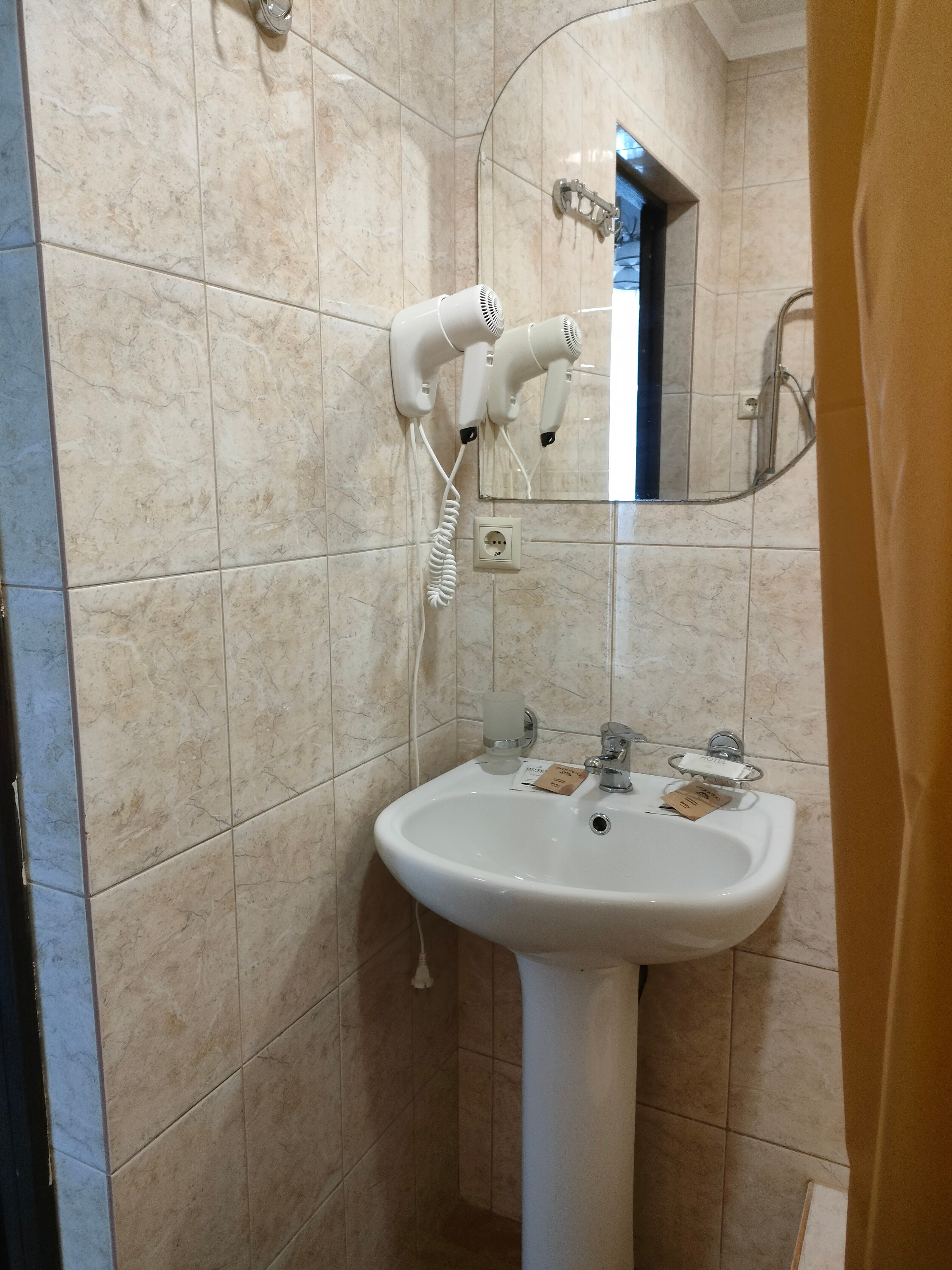 Фото Old Gagra Hotel