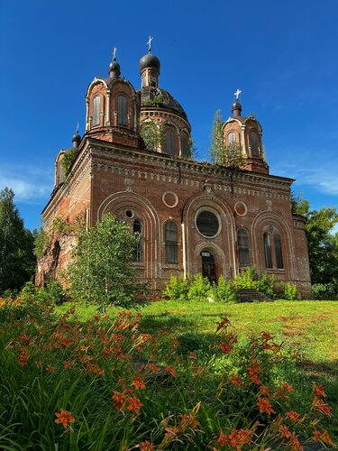 Orthodox church Troitsy Zhivonachalnoy v Salobelyake Church, Kirov Oblast, photo