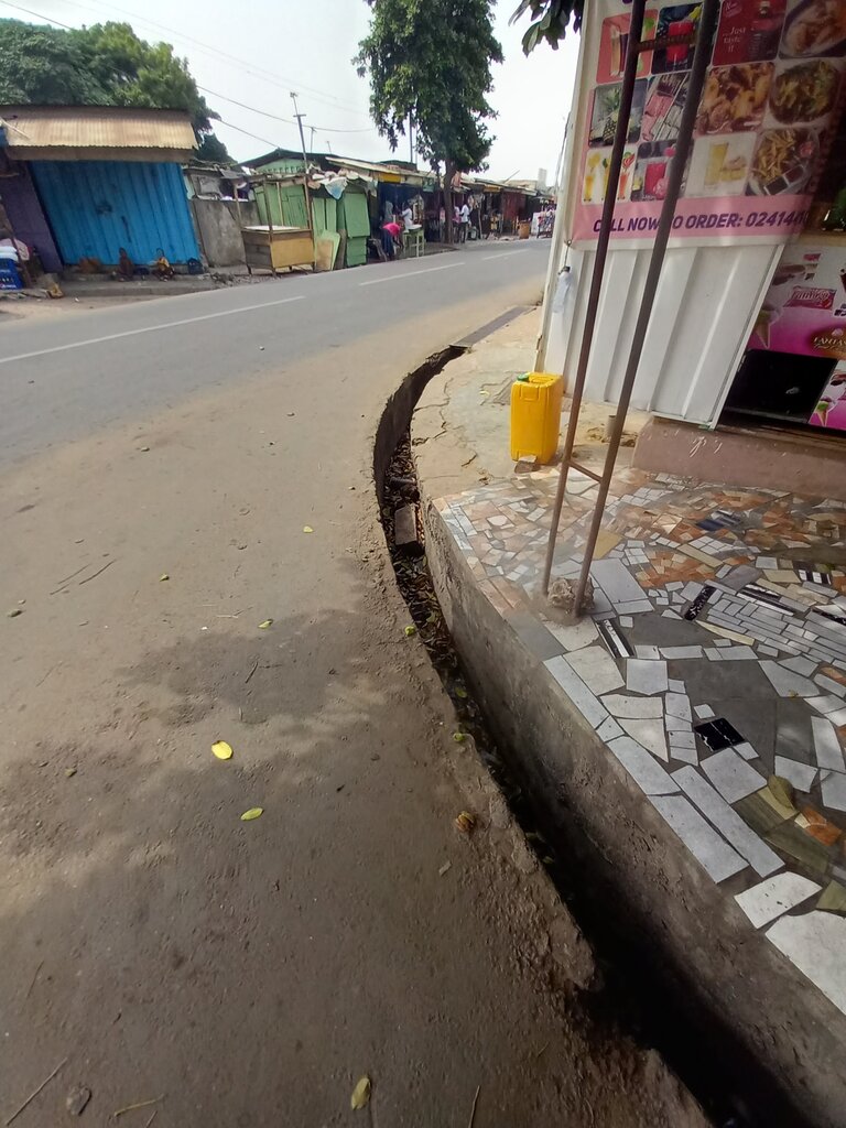 Ice cream Gods appointed time, Accra, photo