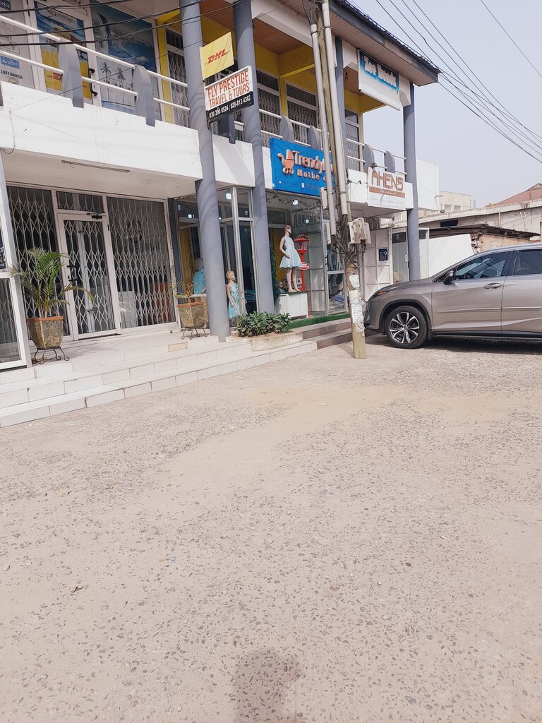 Clothing store Ahens, Accra, photo