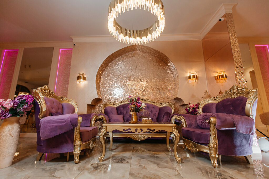 Beauty salon Champagne, Saint Petersburg, photo