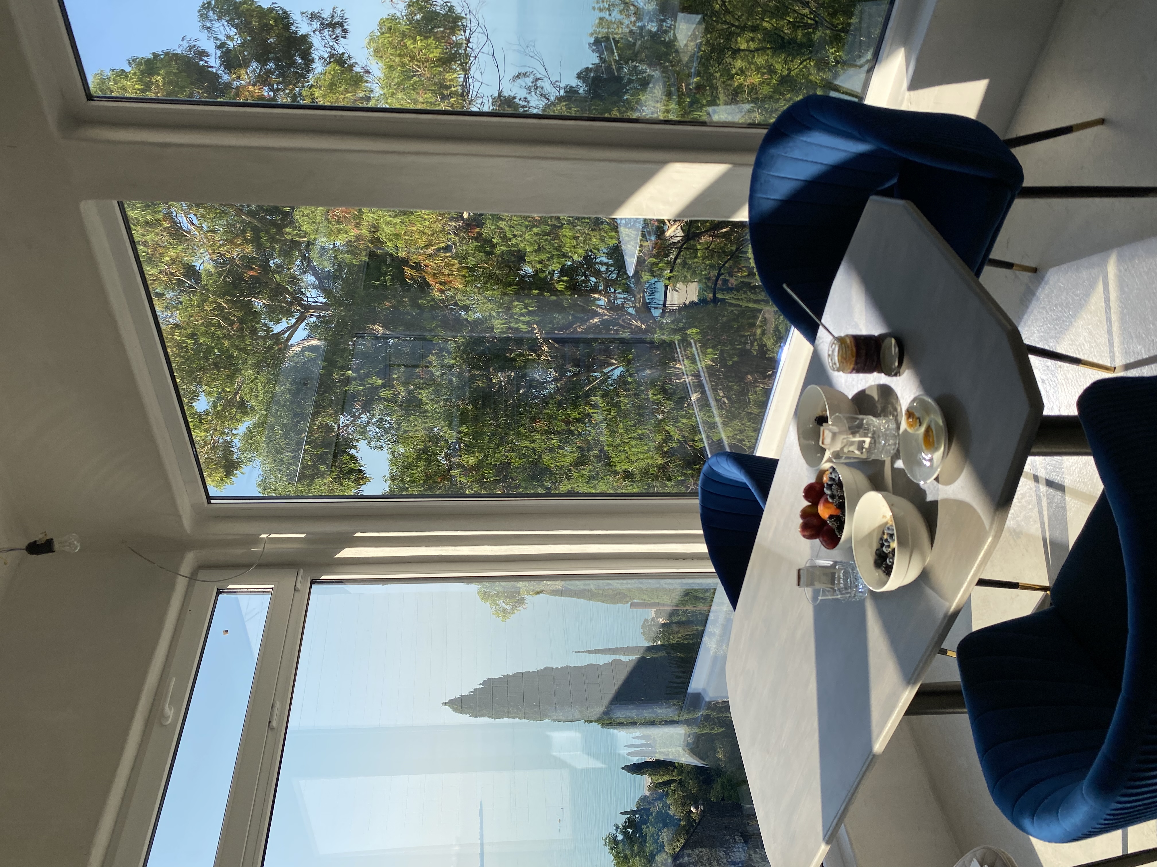 Фото Белый Сад