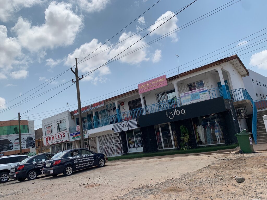 Children's clothing store Kidz Sba, Accra, photo