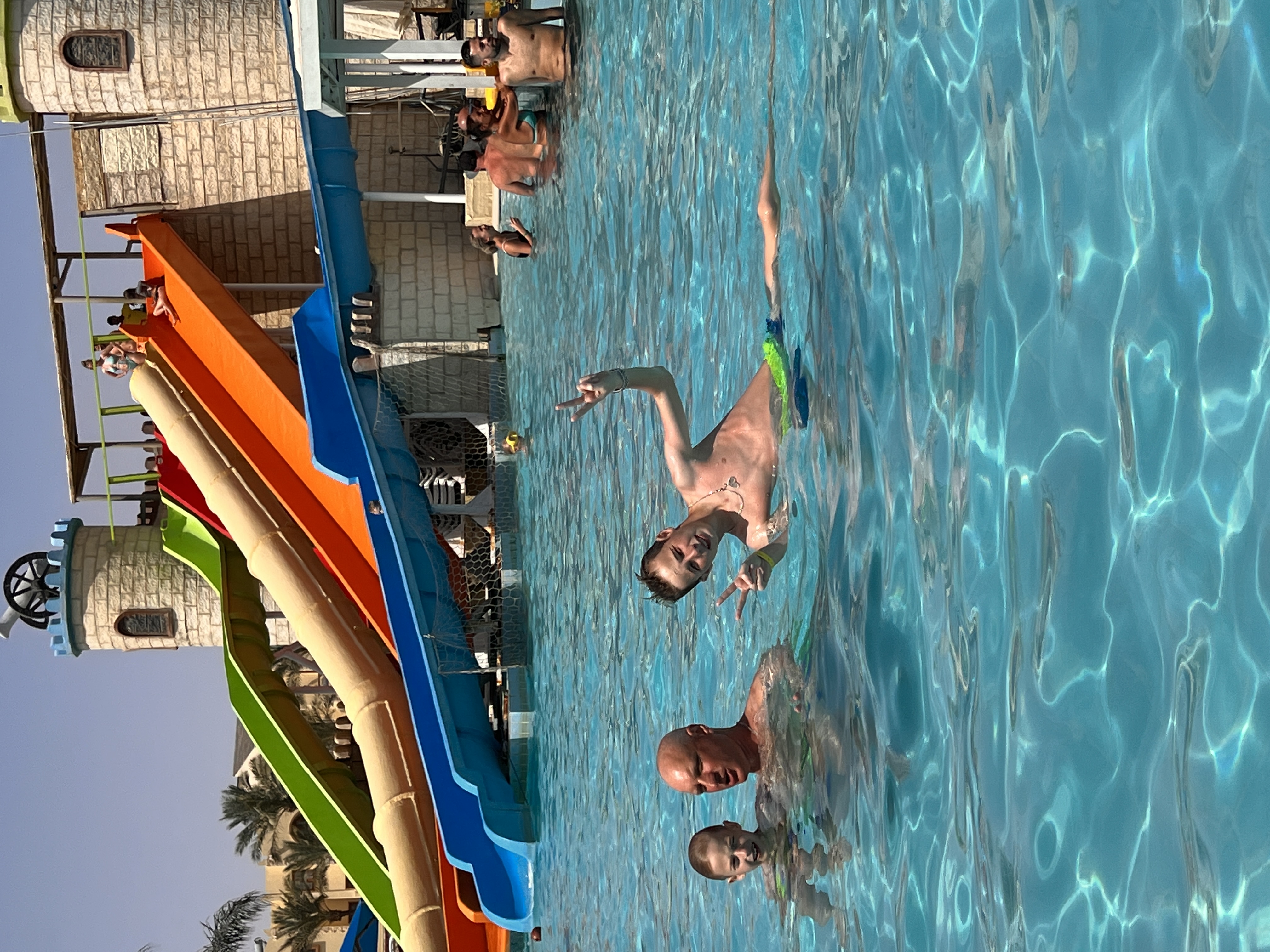 Фото Royal Lagoons Resort & Aquapark