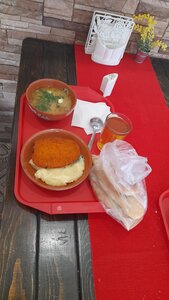 Деревенька (posyolok gorodskogo tipa Shalya, ulitsa Lenina, 65), cafe