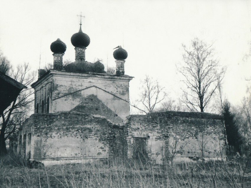 Фото церковь в с покровская решетка