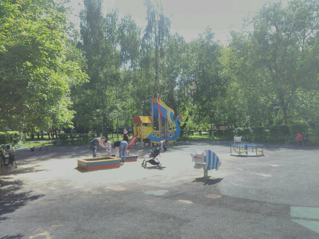 Uşaq meydançası Playground, Moskva, foto