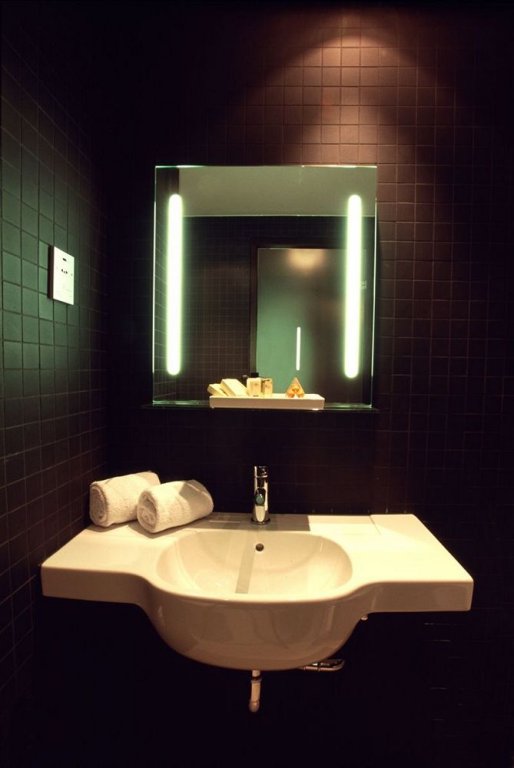 Фото Dutch Design Hotel Artemis