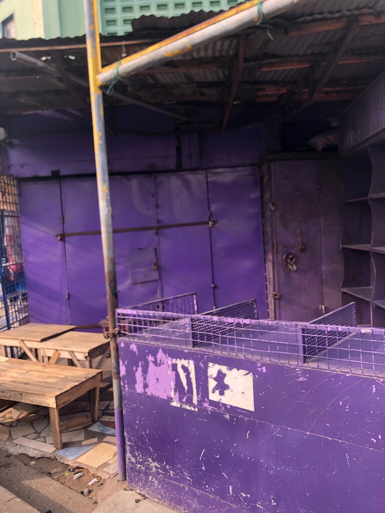 Car rental Fishy Enterprise, Accra, photo