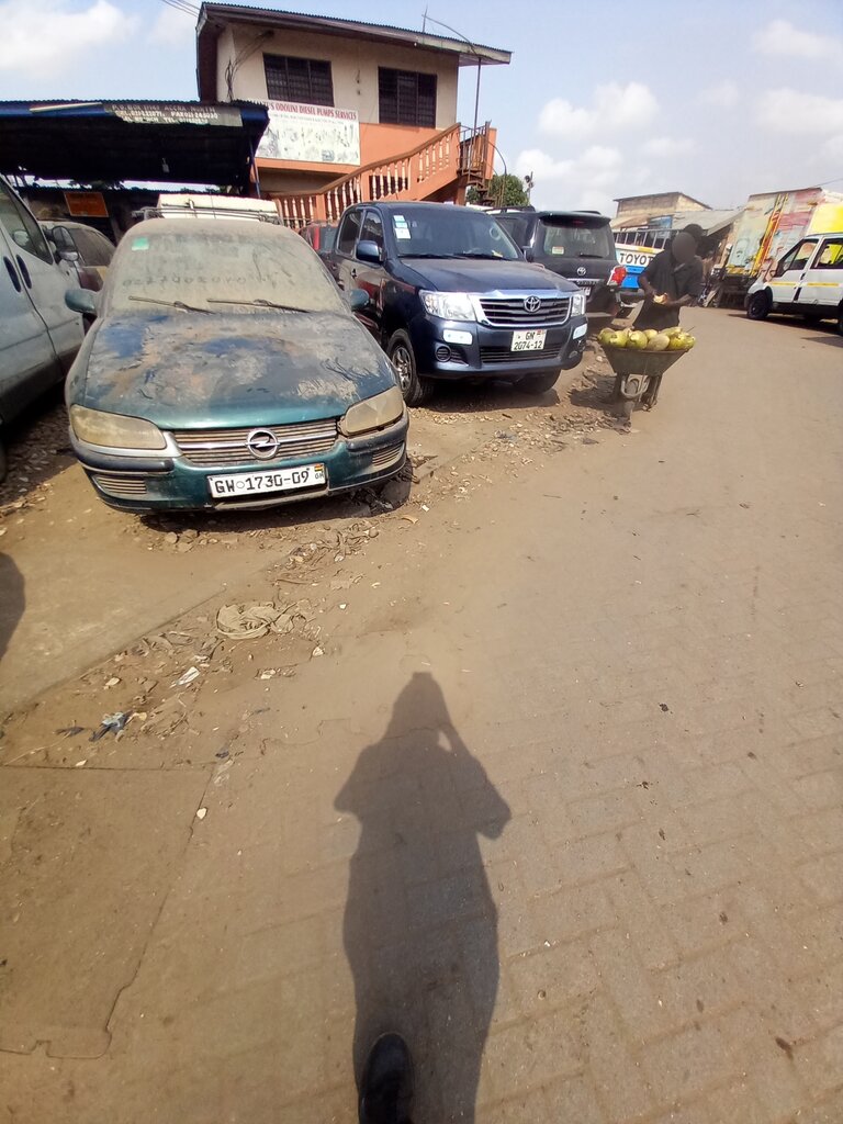 Engine repairs Asante’s Odolini Diesel Pump S Services, Accra, photo