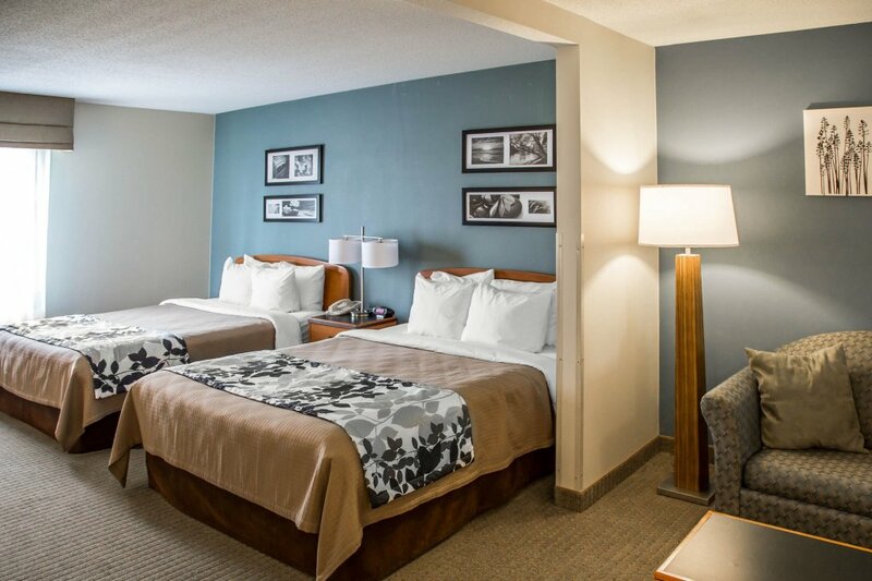 Гостиница Sleep Inn & Suites Davenport - Quad Cities