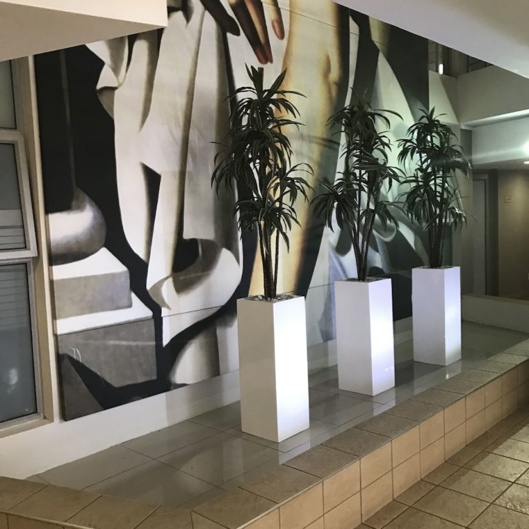 Фото First Divine Suites - Hydro Park