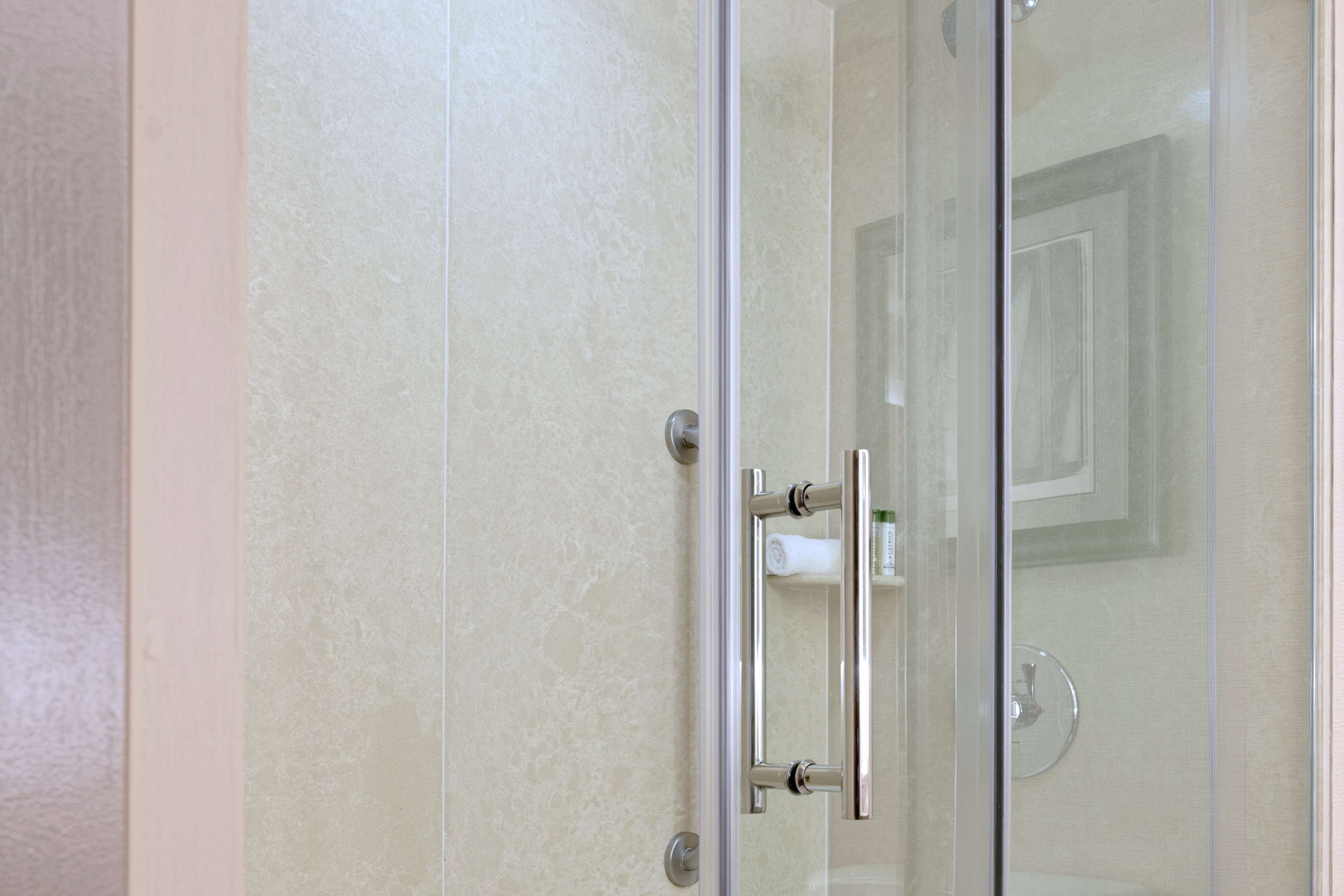 Фото DoubleTree by Hilton Boston North Shore