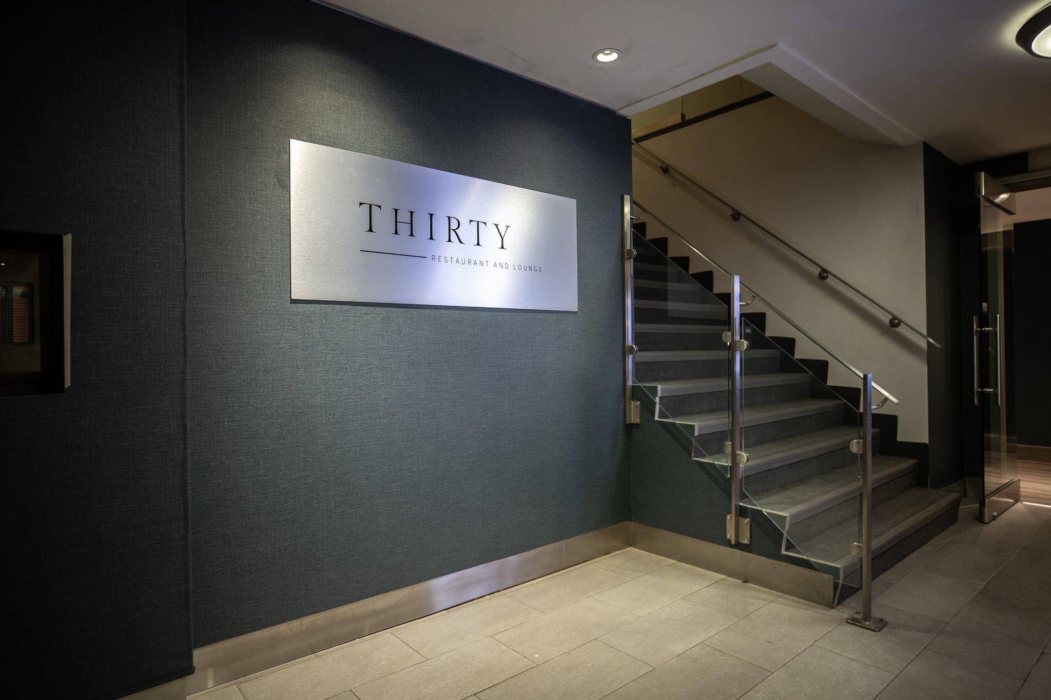 Фото Holiday Inn Toronto Downtown Centre, an Ihg Hotel