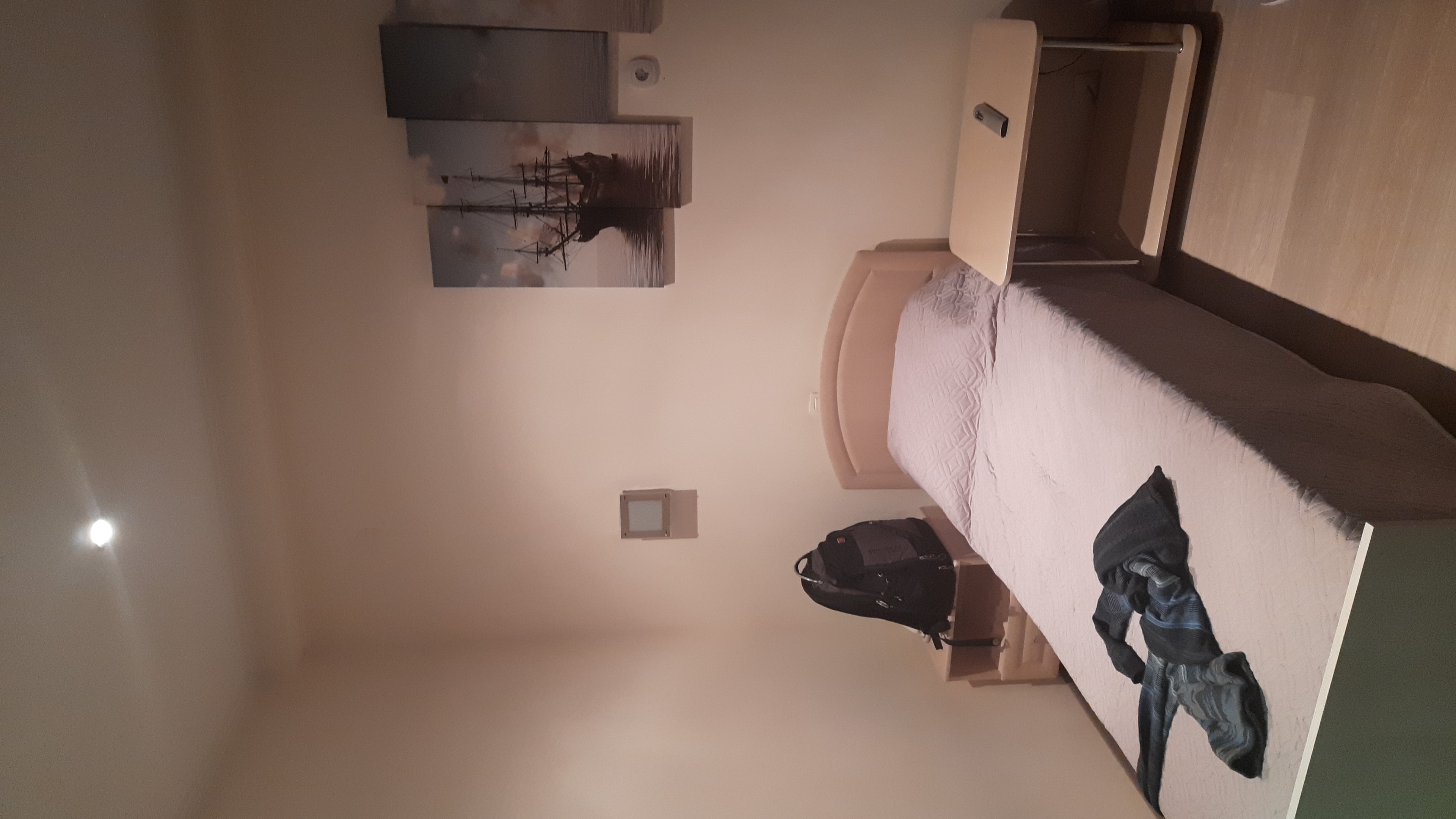 Фото Эмпаер Холл