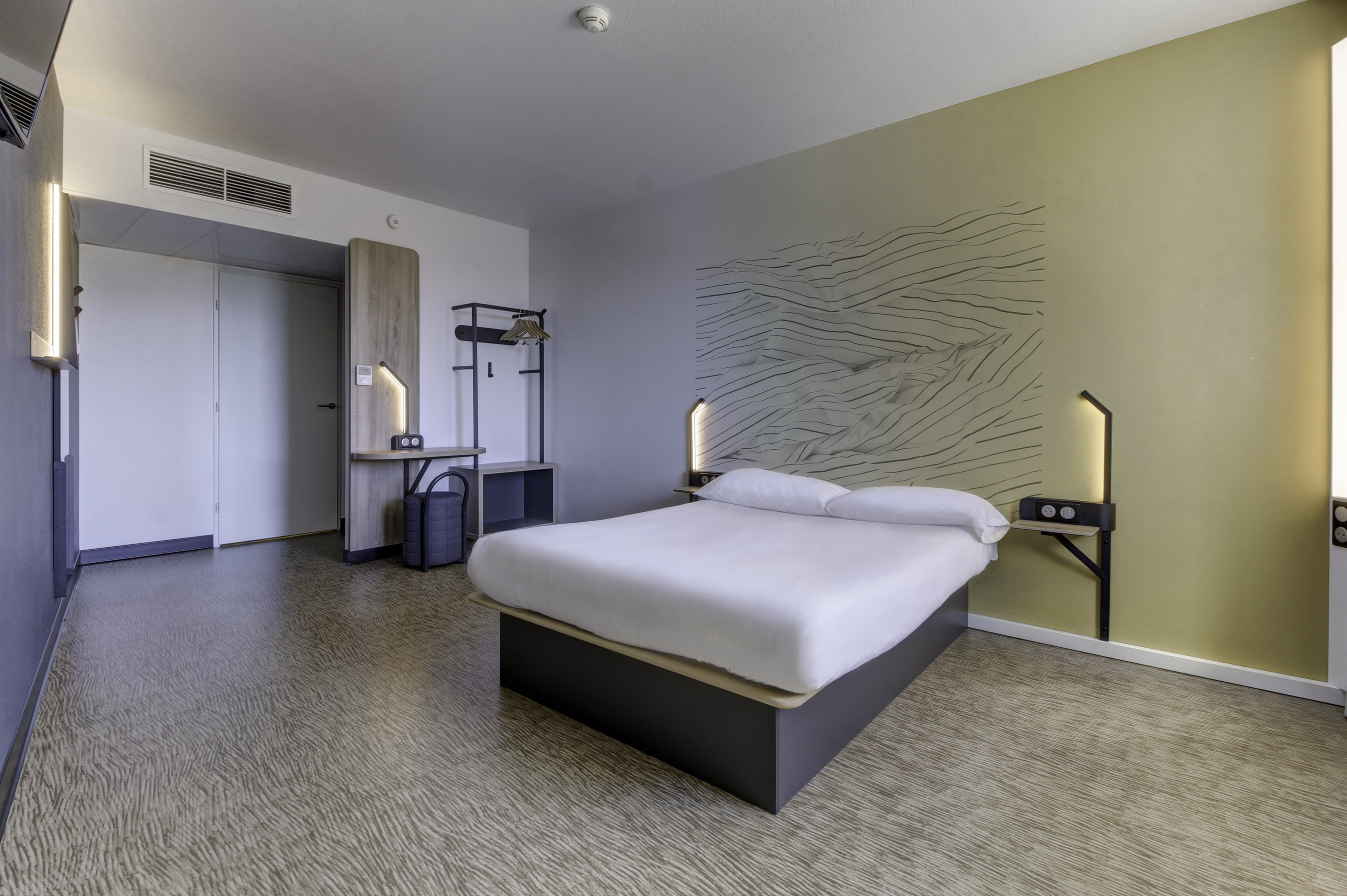 Фото B&B HOTEL Marseille Prado Vélodrome