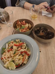 Tonkii Po (selo Ilyinskoye, Lenina Street, 30с4) ، مقهى