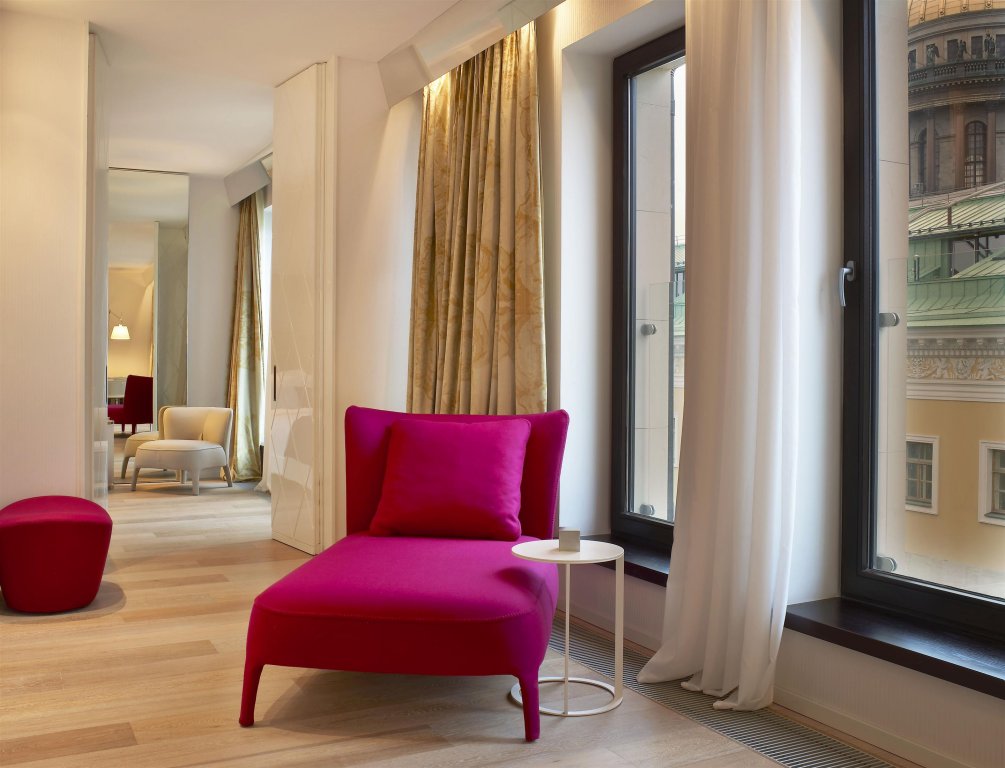 Фото So St. Petersburg