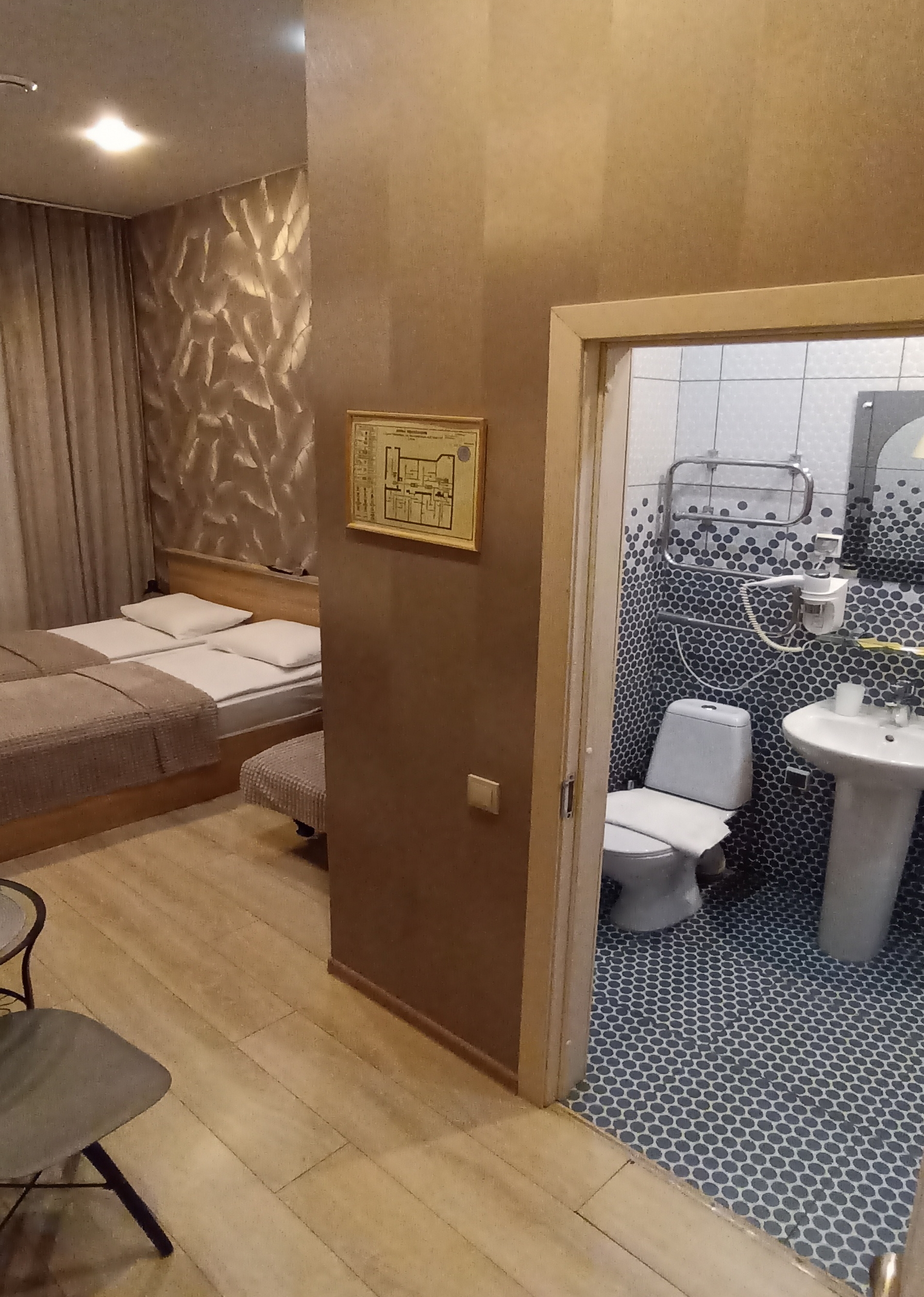 Фото отеля 2