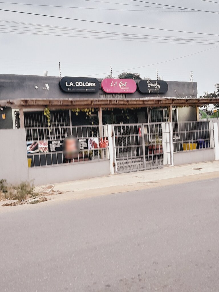 Perfume and cosmetics shop L. A Girl, Earth, photo