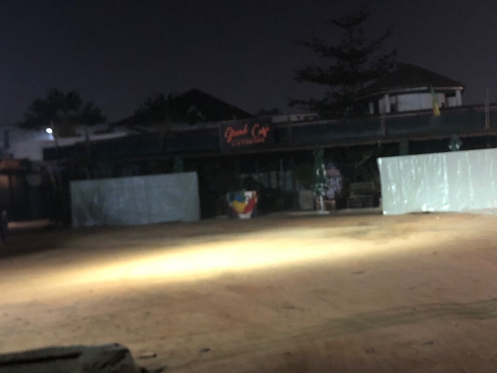 Bar, pub Grand Café - Casamora, Earth, photo