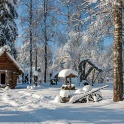 Гостиница Каморка с Лежанкой у окна в Звенигороде