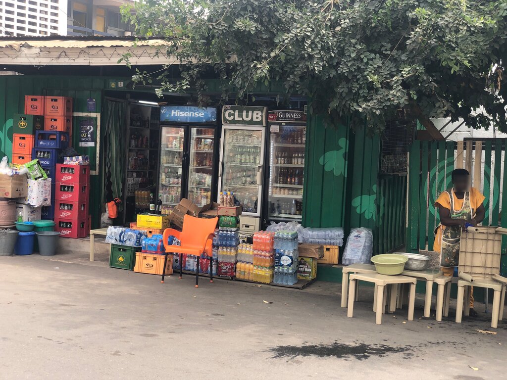 Bar, pub Club Beer Pub, Accra, photo