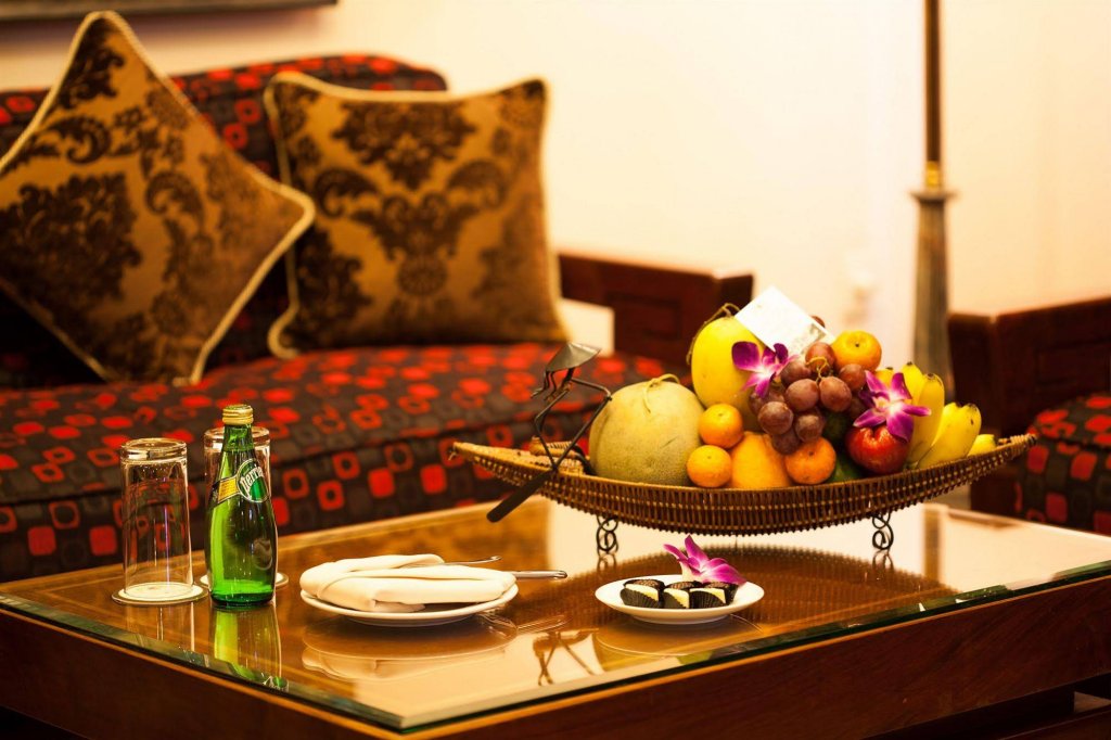 Фото Hotel Majestic Saigon