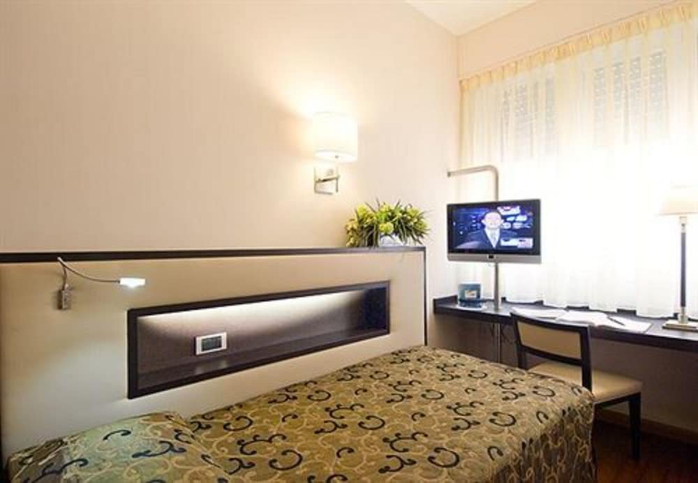 Фото Hotel Ariston