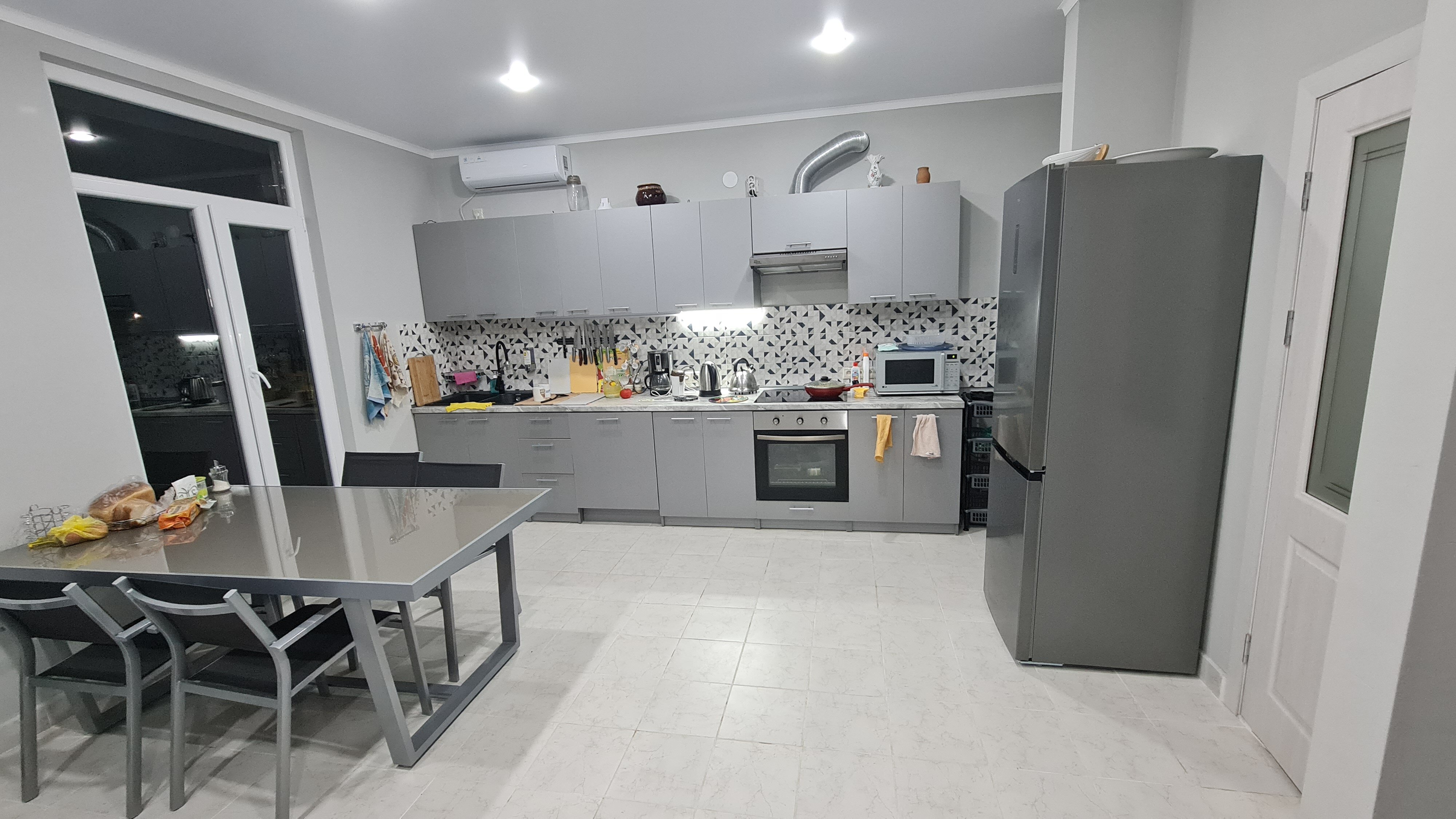 Фото Премьер-Сухум