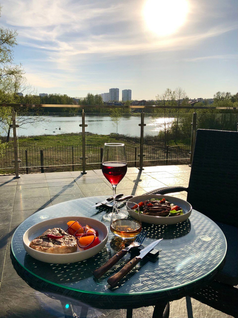 Фото Хюгге на озере