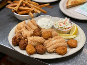 Doe's Eat Place (Arkansas, Pulaski County, Little Rock) ، مطعم