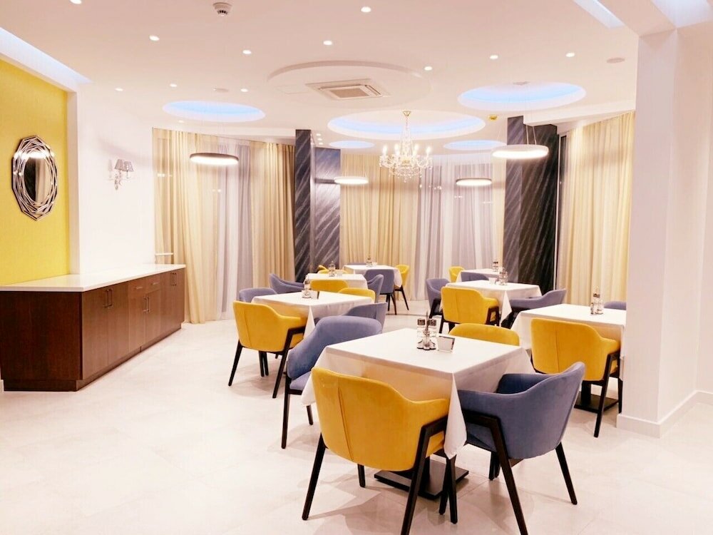 Фото Hotel Pierina