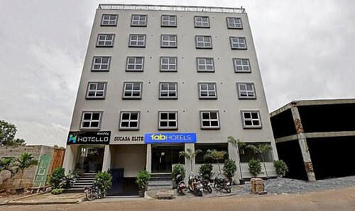 Fabhotel Tej