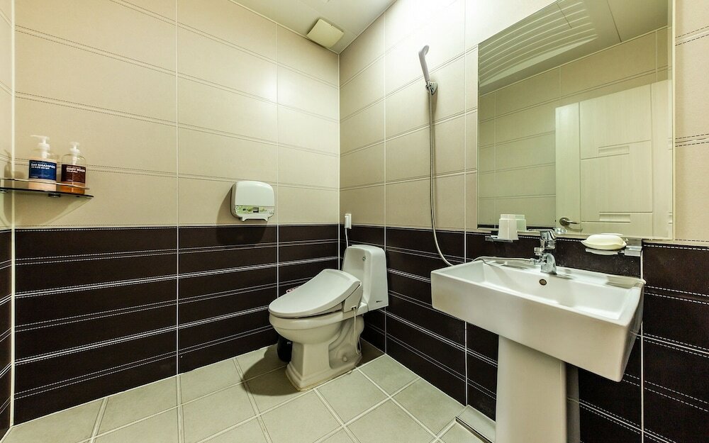 Фото Yeosu Hotel Provence