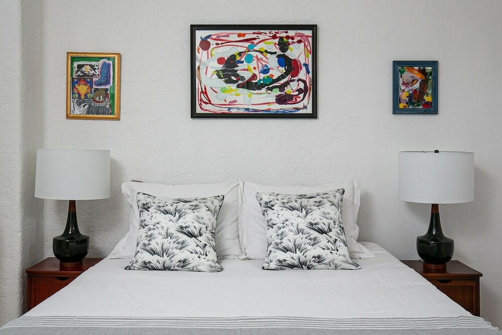 Фото Beautiful Studio Near Hollywood! Sleeps 2!