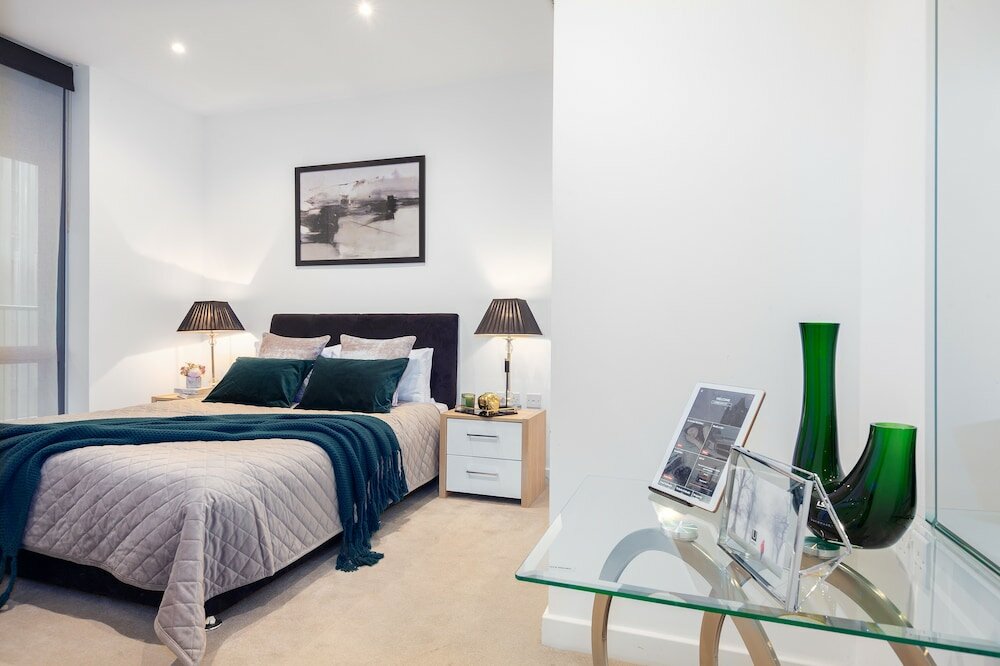 Фото Premium One bedroom apartment City Road Basin