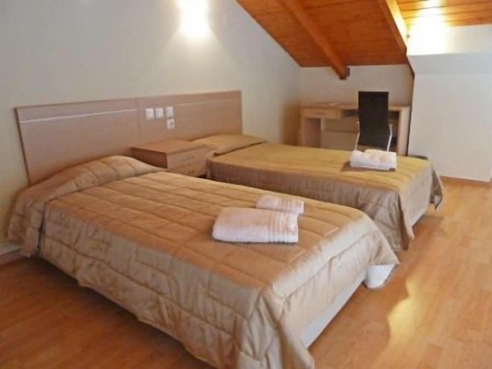 Фото Hotel Eleana