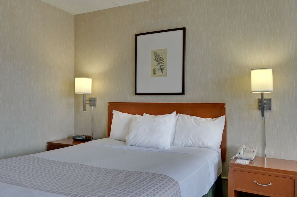 Фото Vagabond Inn Los Angeles at Usc