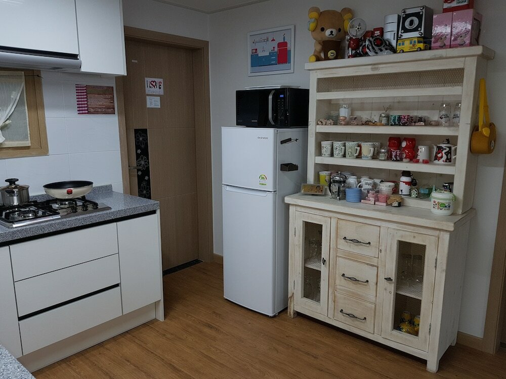 Фото Buzz Guest House - Hostel