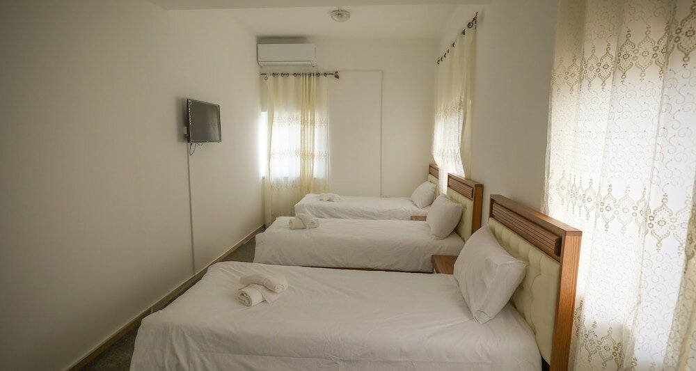 Фото Damascus Gate Rooms Motel